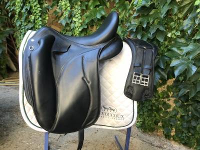 Selle dressage devoucoux 17’ 2021