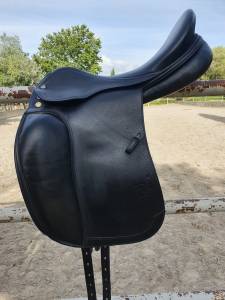 Prestige top dressage 18' 