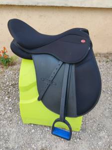 Selle enfant synthétique 