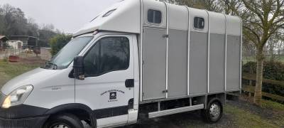 Iveco 35s11 de 2012 vl chevaux