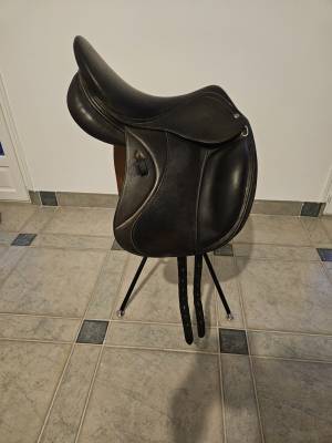 Selle dressage hervé godignon one 15,5