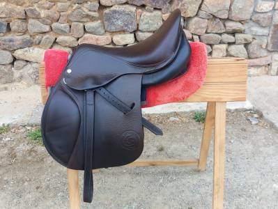 Av selle forestier 16 pouces