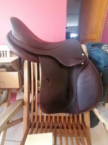 Selle cheval obstacles antares 17 pouces