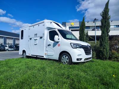 Camion  ameline - haras - 165 cv - 3 places assises  