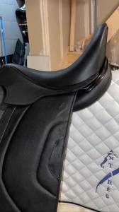 Selle de dressage antares 