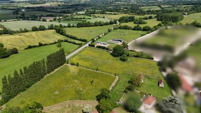 Haras du pin - maison, 10 boxes, dependances, 5 ha