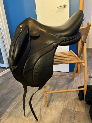 Selle de dressage jumpin 