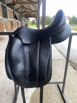 Selle dressage forestier aachen 