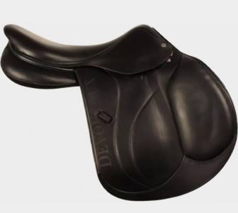 Selle devoucoux cuir noir 17’´2800€