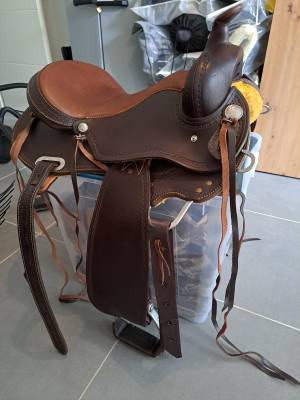 Selle western à vendre