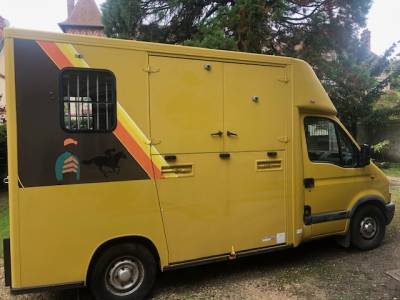 Renault master 2.8 dti carrosserie theault 