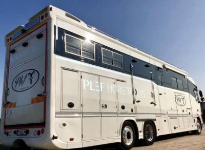 Camion jk horsetruck