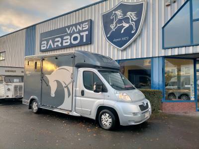 Camion 2 chevaux