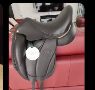 Selle de dressage forestier 