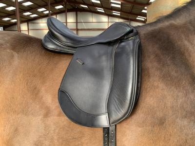 Selle de dressage prestige modena double veau