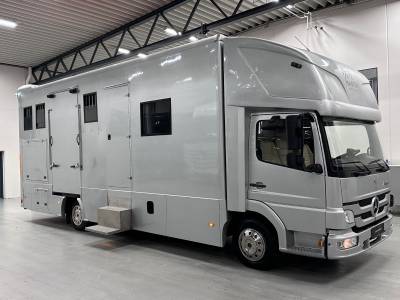 Mercedes-benz atego 8.180