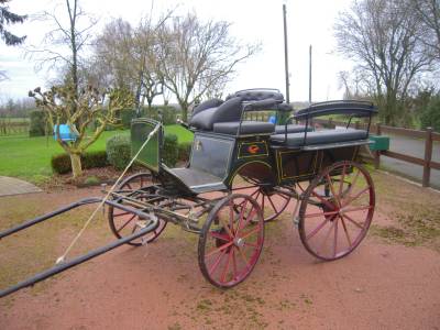 Calèche wagonnette pouvreau