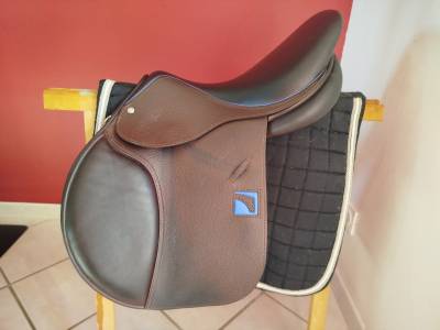 Selle childéric cso fsc parfait état 