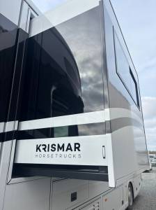 Camion neuf krismar 5 chevaux plus homecar