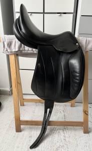 Selle dressage lou berry