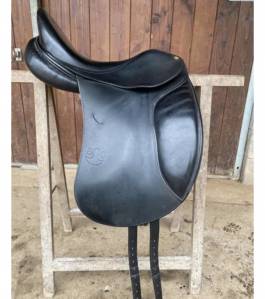 Selle de dressage - delgrange