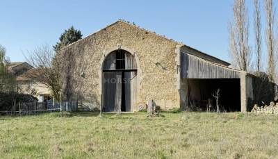 Vaucluse - domaine agricole sur 4,5 hectares