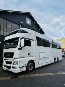 Camion chevaux 6 places - home car - conceptpgo