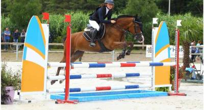 Ponette de sport polyvalente et performante