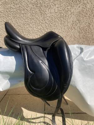 Selle dressage antares cadence 17’´