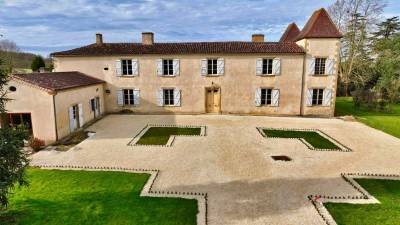 Demeure d'exception aux portes d'Auch (32)