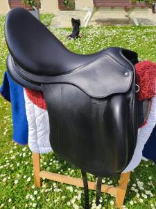 Vends selle dressage childéric dhe 18 p