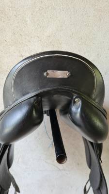 Zaldi dressage 17'5 milenium