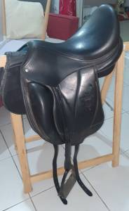 Selle de dressage voltaire