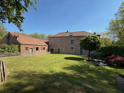Propriété équestre de charme à Seneffe – 2,3 hectares