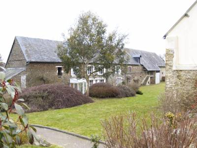Propriété équestre - Habitation - B&B - Gîte - 6Ha
