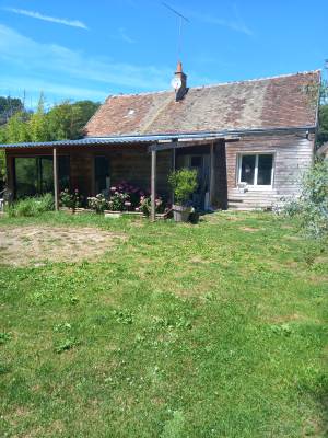 Propriété de 2 maisons sur plus de 2 ha