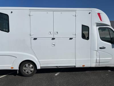 Camion pour chevaux theault - to 713