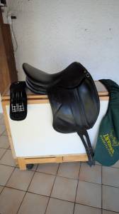 Selle dressage devoucoux 