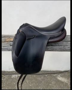 Selle manta cuir 