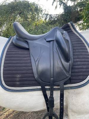 Selle dressage makila lab