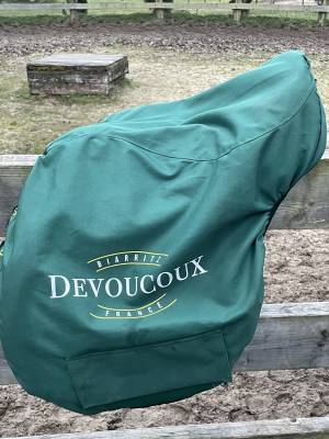 Selle devoucoux 17,5 