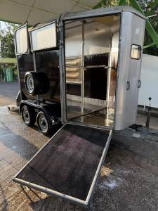 Van ifor williams hb505r 2 places