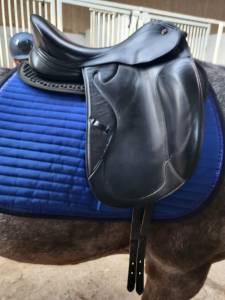 Selle de dressage prestige