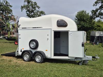 Van cheval liberté 1,5 chevaux