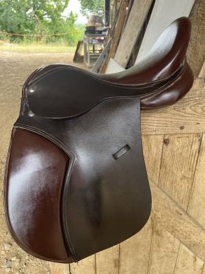 Selle fouganza