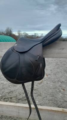 Selle equipe 17.5 pouces