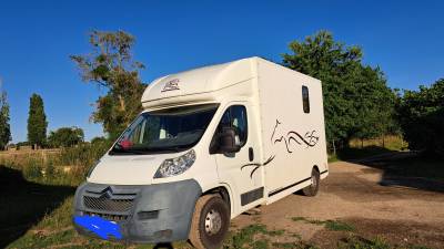 Acr vl citroën jumper sellerie fermée