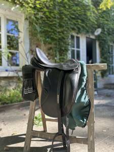Sella da dressage prestige italia  17.5