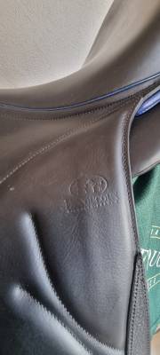 Selle makila lab 18 équipée 