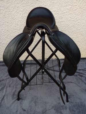 Selle dressage devoucoux harmonie 17'5